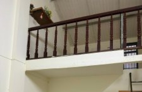 Cho thuê nhà 28m2 số 4 nghách 4 ngõ 140 phố Nghĩa Dũng