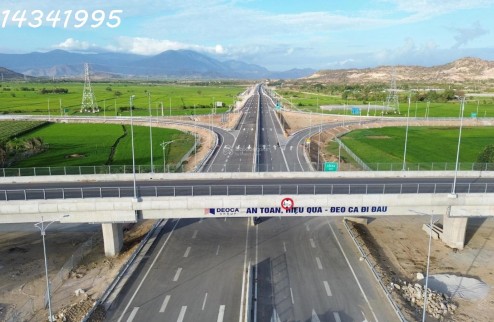 Nút giao cao tốc Cam Lâm Vĩnh Hảo. Mặt QL27A, 20x50m sân bay Thành Sơn 5km, QL1 6km