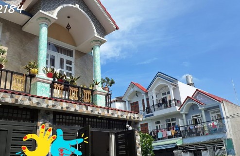 Bán nhà mới,hẻm xe hơi,2 tầng,BTCT,dt 84m2,lò lu,truong thạnh,quận 9, nhỉnh 5 tỷ