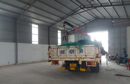 Cho thuê kho xưởng tại Thủ Dầu Một - Đường xe thông thoáng, diện tích lớn