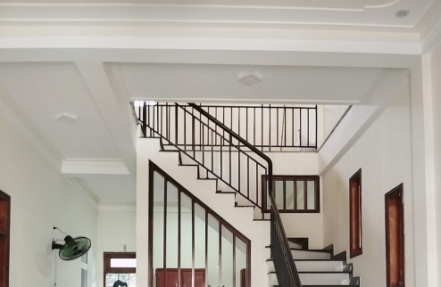 Bán Gấp Nhà 2 Tầng 170m2 Đường Ô Tô Tránh Nhau Huyền Trân Công Chúa – Giá Chỉ 2,5 Tỷ!