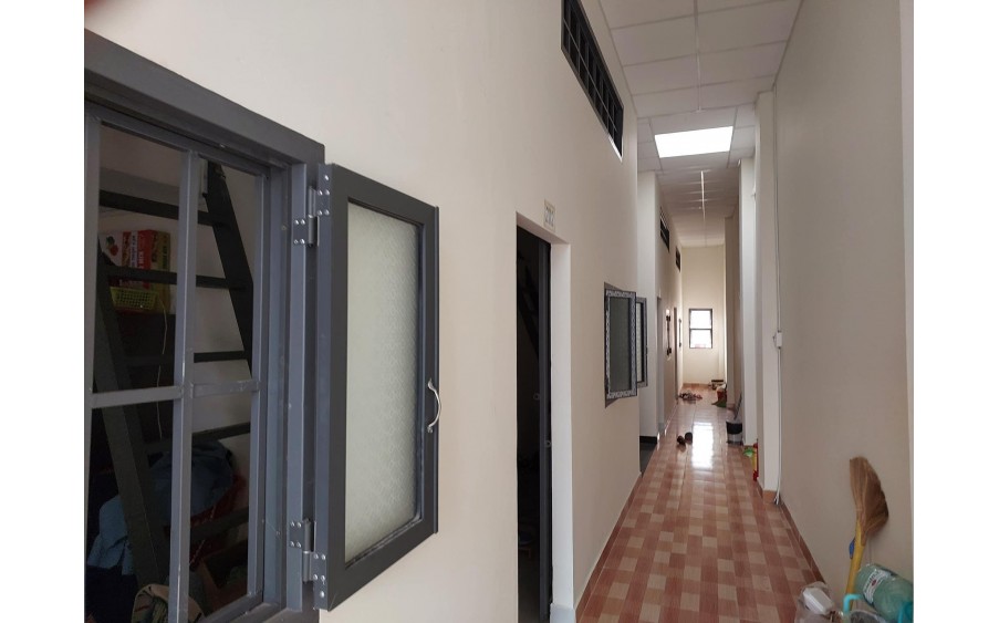 Bán Nhà trước mặt Đông Hưng Thuận, Gần Nguyễn Văn Qúa. Quận 12 - 200m2, Ngang 9,6m. Gía 10 Tỷ