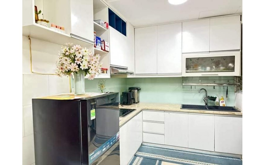 Bán lỗ căn hộ Emerald Celadon City, 2PN+2WC, view nội khu, giá 3.38 tỷ