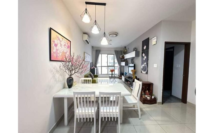 Bán lỗ căn hộ Emerald Celadon City, 2PN+2WC, view nội khu, giá 3.38 tỷ