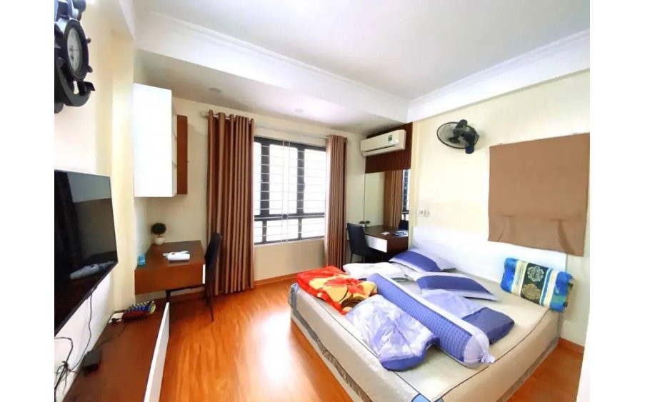 NHÀ ĐẸP TÂY SƠN, 45m2, 5 tầng, MT 5M, Giá 5 tỷ 5, DÂN XÂY CHẮC CHẮN, FULL NỘI THẤT, XUNG QUANH TIỆN ÍCH NGẬP TRÀN, 10M RA NGÕ 3 GÁC TRÁNH NHAU