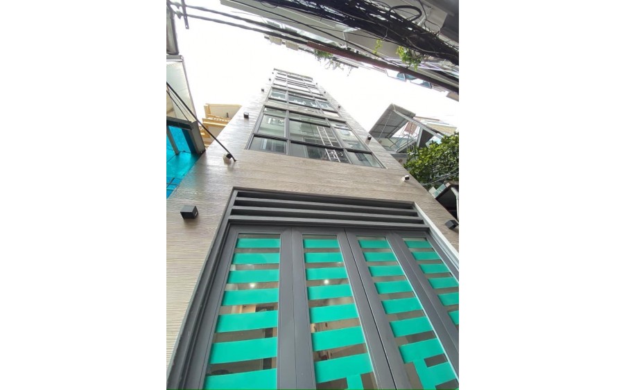 NGUYỄN CHÍ THANH  - TÒA NHÀ VĂN PHÒNG - KHÁCH SẠN - CCMN ĐỀU ĐẸP - 72M - 10M RA Ô TÔ TRÁNH - BÃI XE Ô TÔ -  THANG MÁY - GIÁ  15,5 TỶ.