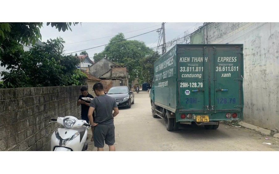 CC gửi bán lô đất 70.5m2, Đông Phương Yên, lô góc, ô tô, ngõ thông, giá chưa đến 1 tỷ.
