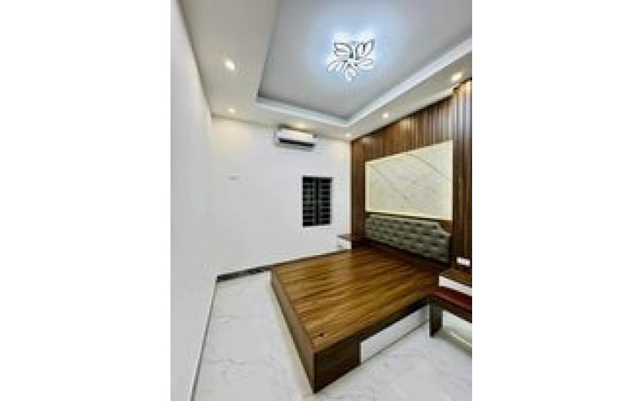 CỰC SỐC! PHỐ PHẠM NGỌC THẠCH, ĐỐNG ĐA, 2 THOÁNG, NHÀ MỚI ĐẸP, KD, SỔ NỞ HẬU: 35M, 5T, GIÁ 6.28 TỶ