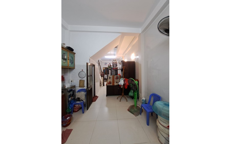 CÁCH Ô TÔ TRÁNH 100M - BA GÁC VÀO CỬA - ĐẦU TƯ NGON - BAY NHANH