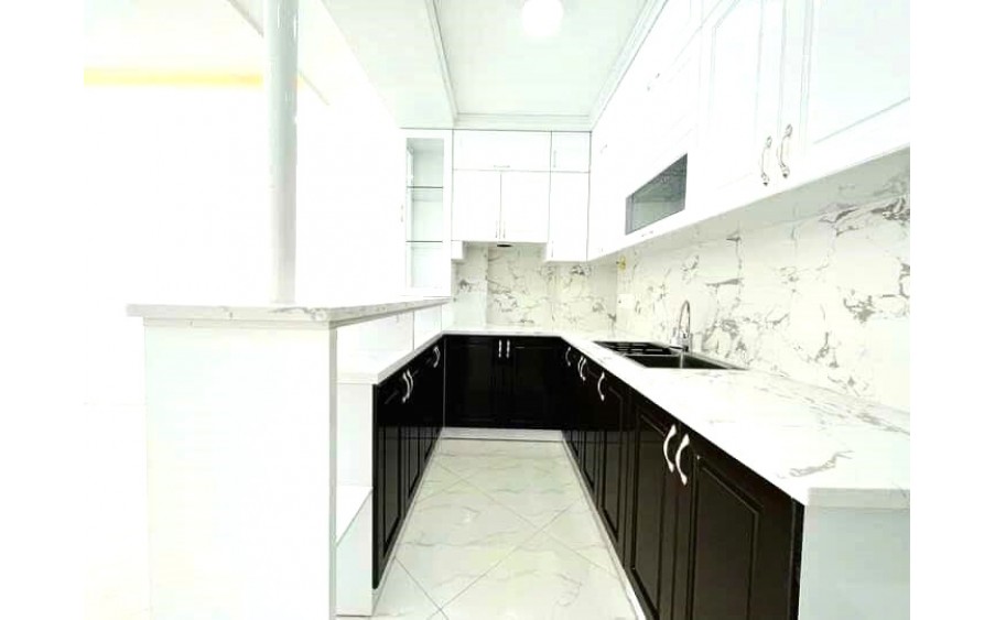 Thái Hà, Ngõ 4m, vị trí đẹp, 15m ra Ô tô tránh, Kinh Doanh - VP - ở. LH: 0948358822