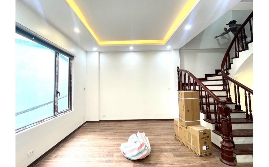 TRUNG TÂM CẦU GIẤY – NHÀ MỚI 2 THOÁNG - MẶT NGÕ THÔNG KINH DOANH - GẦN PHỐ - 52M2, 5 TẦNG, 9.9 TỶ