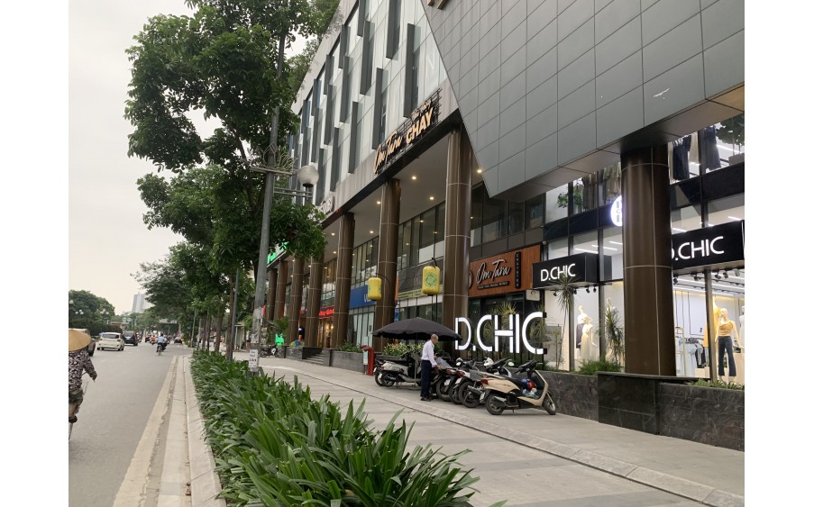 Cho thuê 200 - 500m2 tầng 1 trung tâm thương mại Trương Định Plaza, 18 mét mặt tiền phố Trương Định