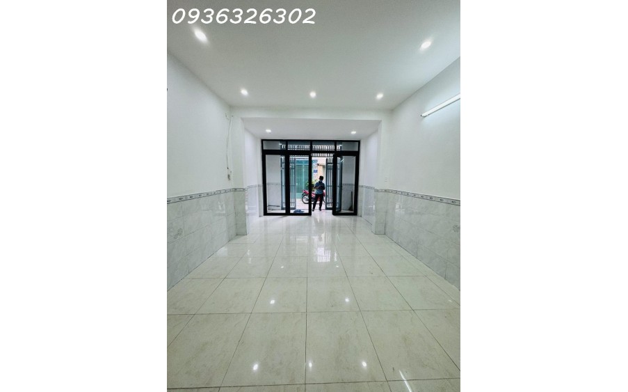 nhà Hẻm Nhà Vuông trung Chánh Hóc Môn 68m2