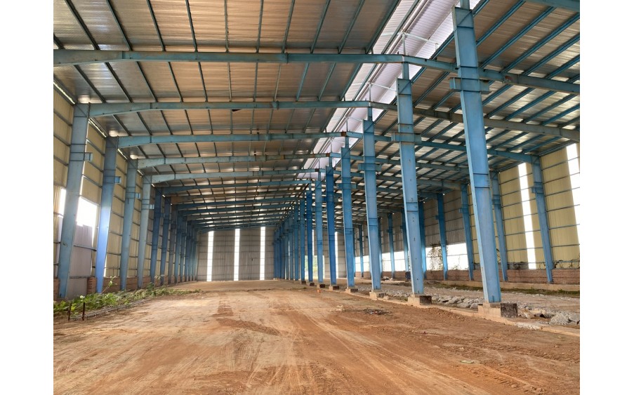 Cho thuê 8000m2-10000m2 kho xưởng và chuyển nhượng dự án 4,2ha