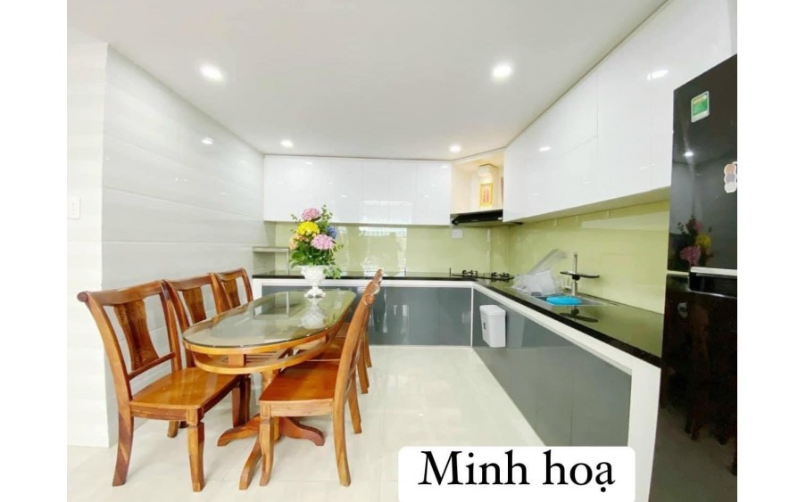 Cần tiền bán gấp mặt tiền Duy Tân , An Cựu , TP Huế hơn 141m2 ngang gần 8m sẵn nhà 2 tầng giá chỉ 6,0X Tỷ