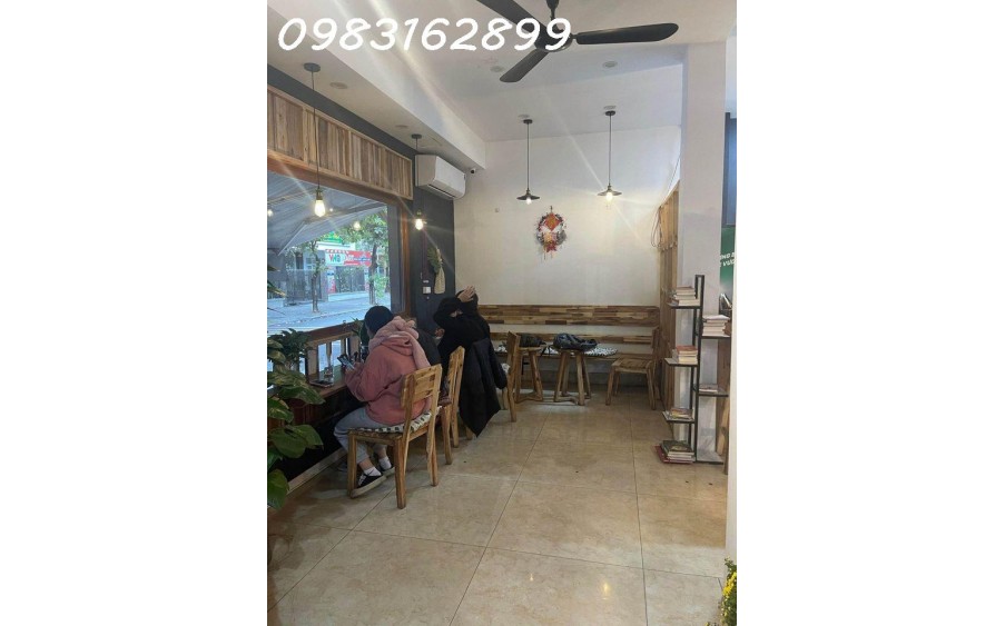 CHÍNH CHỦ SANG NHƯỢNG QUÁN CAFE CĂN GÓC - KHU ĐÔ THỊ VĂN PHÚ 
- Địa chỉ: Lk2, Khu đô thị Văn Phú, Phú La, Hà Đông, Hà Nội