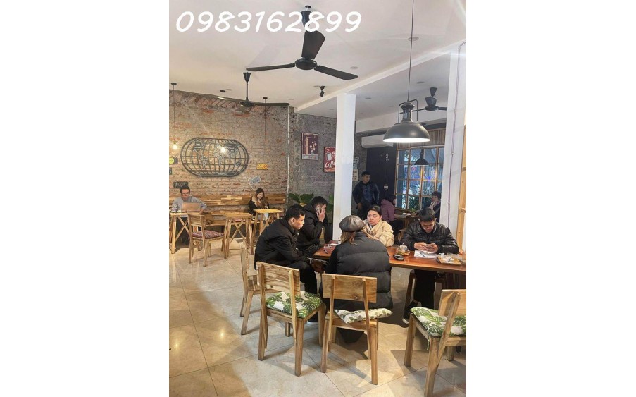 CHÍNH CHỦ SANG NHƯỢNG QUÁN CAFE CĂN GÓC - KHU ĐÔ THỊ VĂN PHÚ 
- Địa chỉ: Lk2, Khu đô thị Văn Phú, Phú La, Hà Đông, Hà Nội