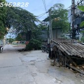 Gia đình mình cần bán gấp đất 5% gần trường học thị trấn Trạm Trôi- Đất xen kẹt ( ngay gần ngã tư trôi, Hoài Đức, HN) LH 09.4546.2828