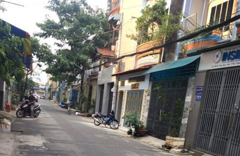 HOT HOT ! Bán nhà HXH Lê Quang Định, 64m2, 5 Lầu, khu an ninh Giá 10 tỷ bớt lộc