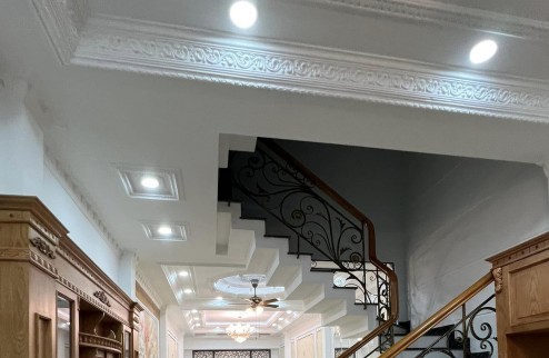 Bán Nhà Đường Nguyễn Văn Quá 110m2 - 4 Tầng, Đông Hưng Thuận. Q12. Dòng Tiền Ổn Định 30tr/Tháng