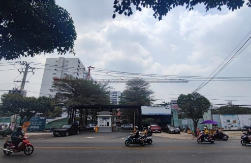 trước mặt con đường 10m - Ngay Ubnd Q12 - Ngang 5m Hiếm, 4 Tầng Btct, Phù Hợp khiến Văn Phòng Công Ty - hoạt động Spa.