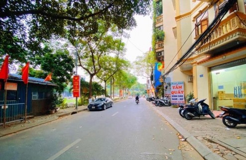 BÁN NHÀ MẶT PHỐ NGUYỄN ĐÌNH HOÀN SIÊU HIẾM 94M2 5 TẦNG 4.7M MẶT TIỀN GIÁ CHÀO 13.9 TỶ CẦU GIẤY