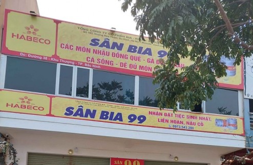 Sang nhượng sân bia tại Đường 38 Khu Thượng, TP. Bắc Ninh.