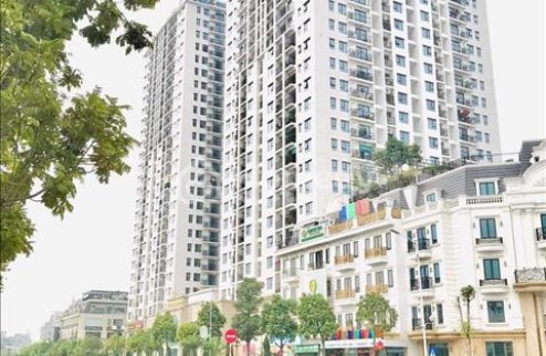 Bán nhà Khu Lâm Hạ74m2 hơn 15 tỷ ô tô thang máy trong nhà Q Long Biên