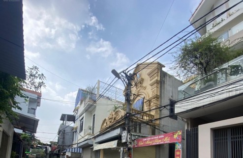 Rẻ đẹp nhất sát Thị trấn chúc Sơn - đối diện bệnh viện huyện chương Mỹ 
-diện tích 76m lô góc 
- đường trước đất 2,5m 
-xây nhà ở thì ối zời ơi siêu
