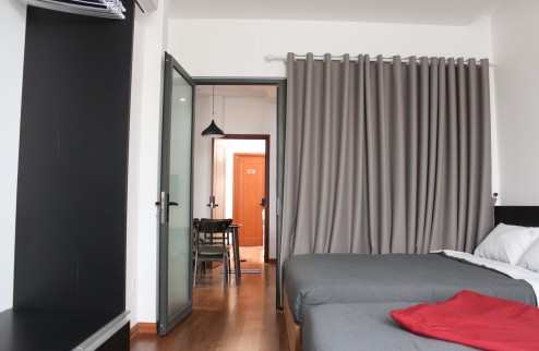 Cho thuê căn hộ 2 phòng ngủ 70m2 mặt tiền đường Phan Châu Trinh- Hải Châu
