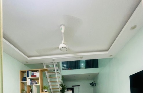 Mua bán nhà Dịch Vọng Hậu, Cầu Giấy - 65m2 - 7.65 tỷ.