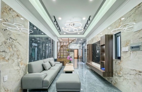 Nhà đẹp full nội thất 2 MT, HXH, P.Phú Thuận, Quận 7, 60m2, nhỉnh 5 tỷ