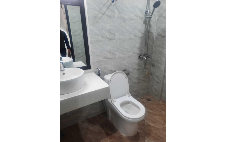 [Hot] Tổ 7 Đa Sỹ, Hà Đông,Cách Ôtô 8m, 35m2, 5 tầng, 3 ngủ, chỉ nhỉnh 4Ty.