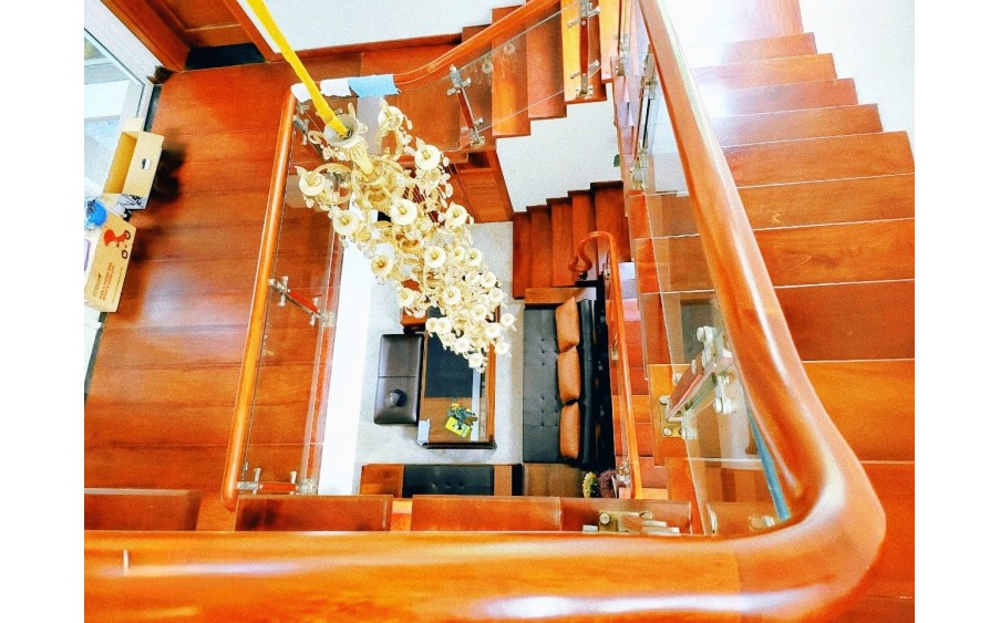 Biệt Thự Siêu Vip Quận Hoàng Mai, Lô Góc phố Nguyễn Đức Cảnh 140m x 4T x Mt 22m. Giá 28 Tỷ.