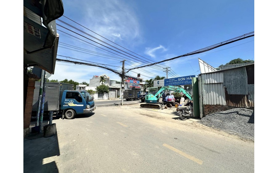 Bán Nhà Đường Xe Tải Kinh Doanh Gần 150m2 Nhỉnh 3 TỷTân Hiệp Hóc Môn