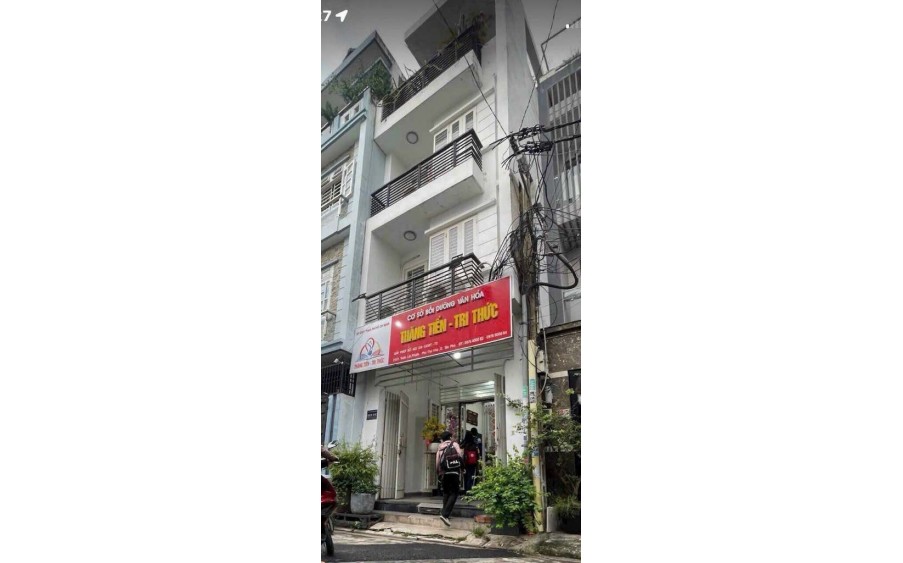 trung tâm Hiếm Hẻm xe con cách MT Vườn Lài có 10m, Q, Tân Phú. DT 76m²x4T. MT 6m. Chỉ 10.7 tỷ.