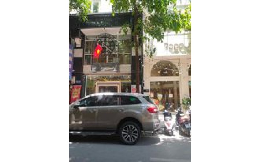 BÁN TOÀ NHÀ MẶT PHỐ LÝ NAM ĐẾ, HOÀN KIẾM, KD DÒNG TIỀN 120TR/TH: 81M, 9T, MT: 6M