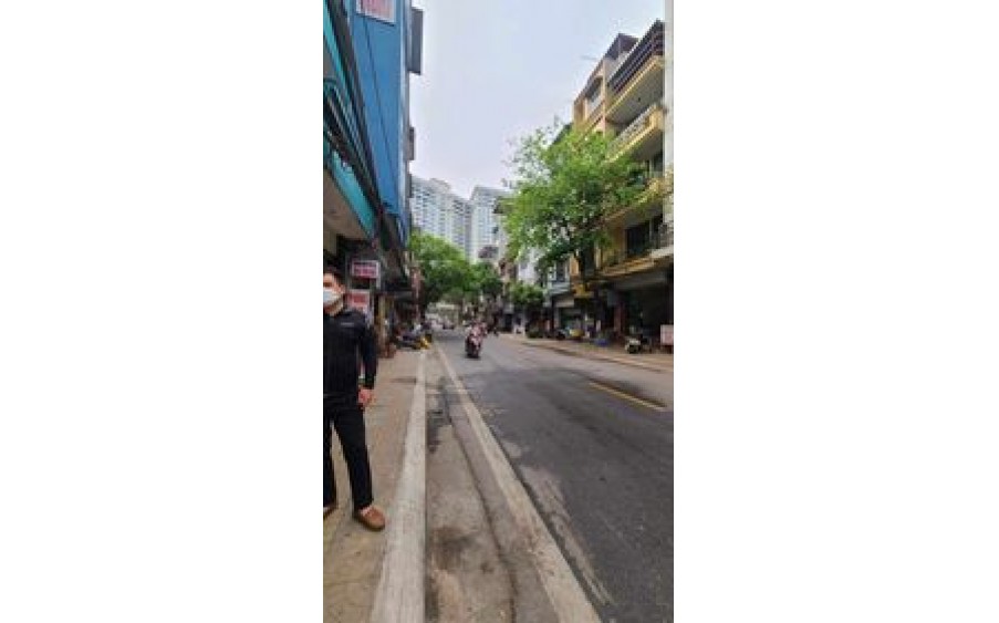Quá Bất Ngờ! MẶT PHỐ TÂN ẤP, KD DÒNG TIỀN, Ô TÔ TRÁNH, VỈA HÈ, 18 PHÒNG, 73M, 8T, 21 TỶ