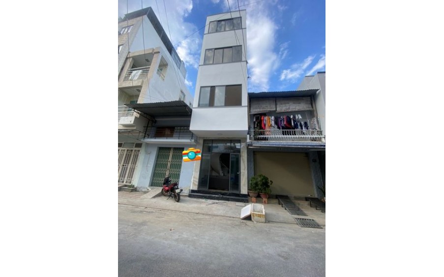 BÁN NHÀ MỚI XÂY 4 TẦNG ĐƯỜNG KHE SANH -TÔ HIỆU NHA TRANG NGAY SÁT BIỂN