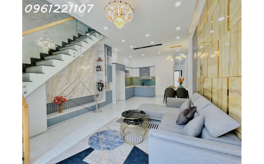 bán nhà trả nợ chỉ cần 300tr nhận nhà