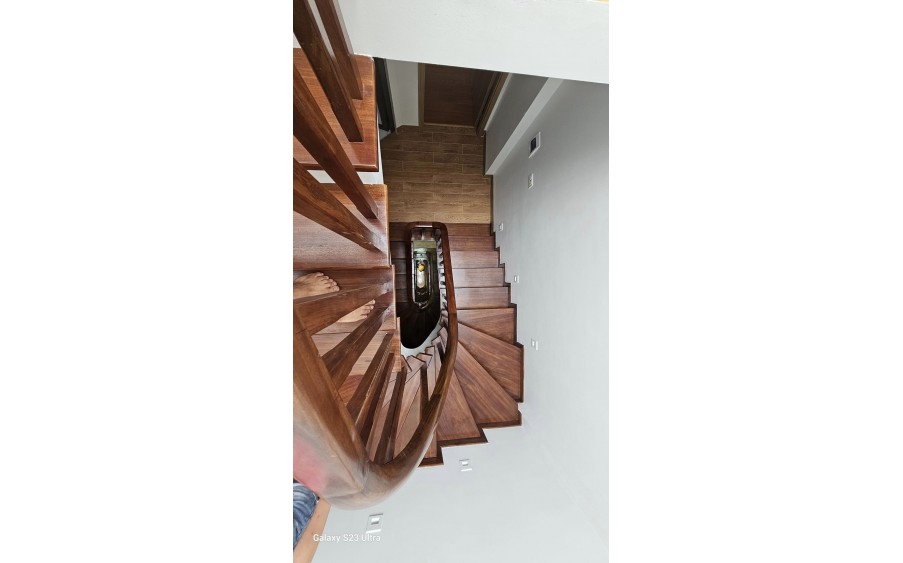 Bán Nhà Xuân La Xuân Đỉnh 55m x 5 Tầng Mt 7m Nhỉnh 7 Tỷ.