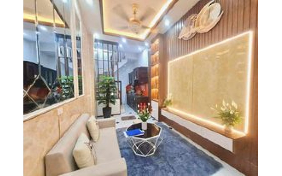 BÁN NHÀ MỚI ĐẸP 2 THOÁNG, FULL NỘI THẤT, PHỐ CHỢ KHÂM THIÊN, ĐỐNG ĐA 27M, 4T, 3.88 TỶ