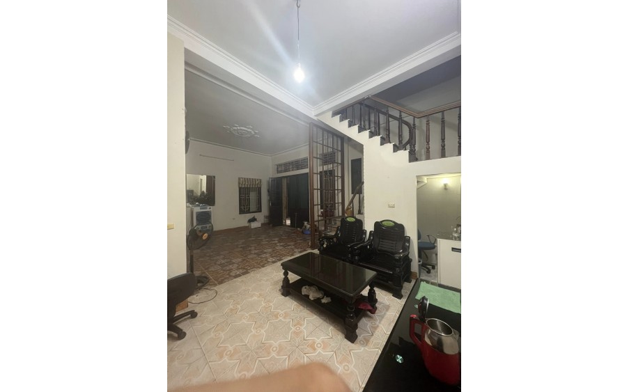 Bán Nhà Cầu Giấy 55m x 4 Tầng Mt 7m Nhà Dân Xây  Nhỉnh 6 Tỷ.