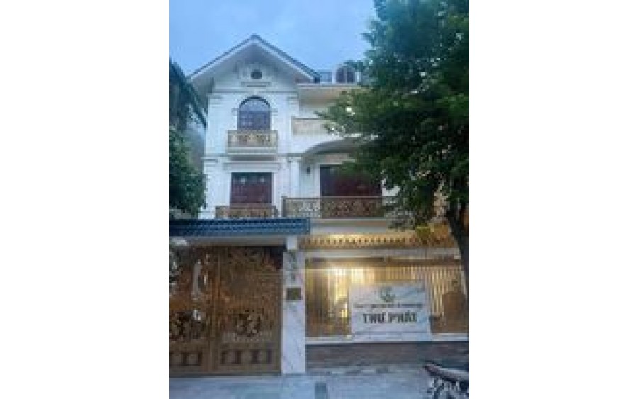 HÀNG HIẾM! BIỆT THỰ KĐT XA LA - HÀ ĐÔNG, VỈA HÈ RỘNG, Ô TÔ TRÁNH: 239M, 3T, MT: 11M, 56 TỶ