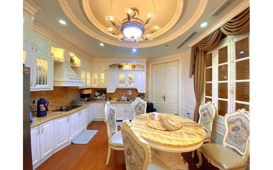 (VIEW HỒ) Bán biệt thự ngõ 10 Vọng Thị 155mx4T OTO TRÁNH mặt tiền khủng hơn 30 ty Tây Hồ