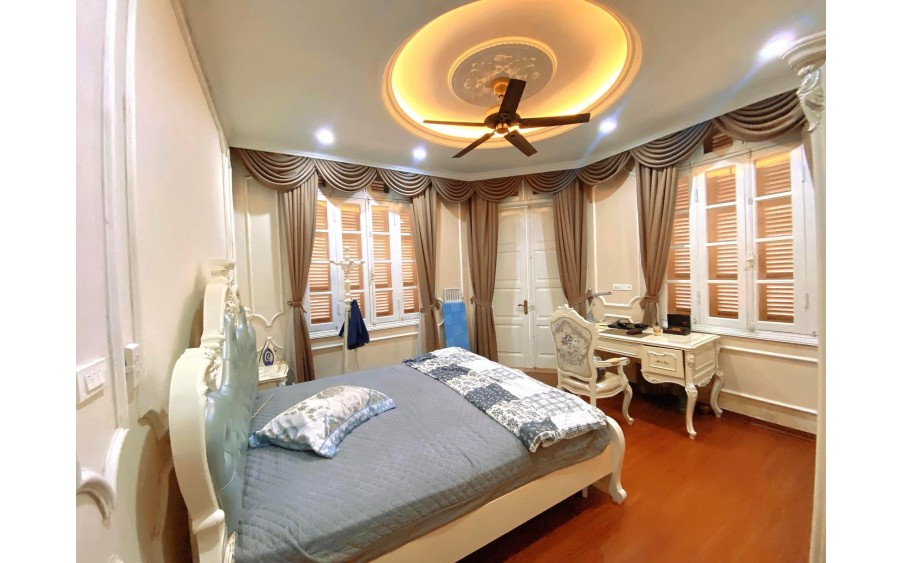 (VIEW HỒ) Bán biệt thự ngõ 10 Vọng Thị 155mx4T OTO TRÁNH mặt tiền khủng hơn 30 ty Tây Hồ