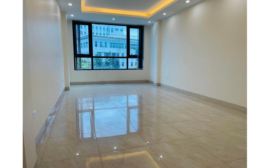 ĐỘC HIẾM-Mặt Phố Hoàng Văn Thái, Thanh Xuân 70m2/ 8Tầng 28 Tỷ,Vỉa hè, KD đỉnh