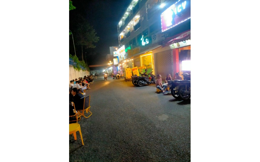 Sang nhượng Quán Trà Sữa – Cafe Ăn Vặt tại Đường 385, Tăng Nhơn Phú A , Quận 9