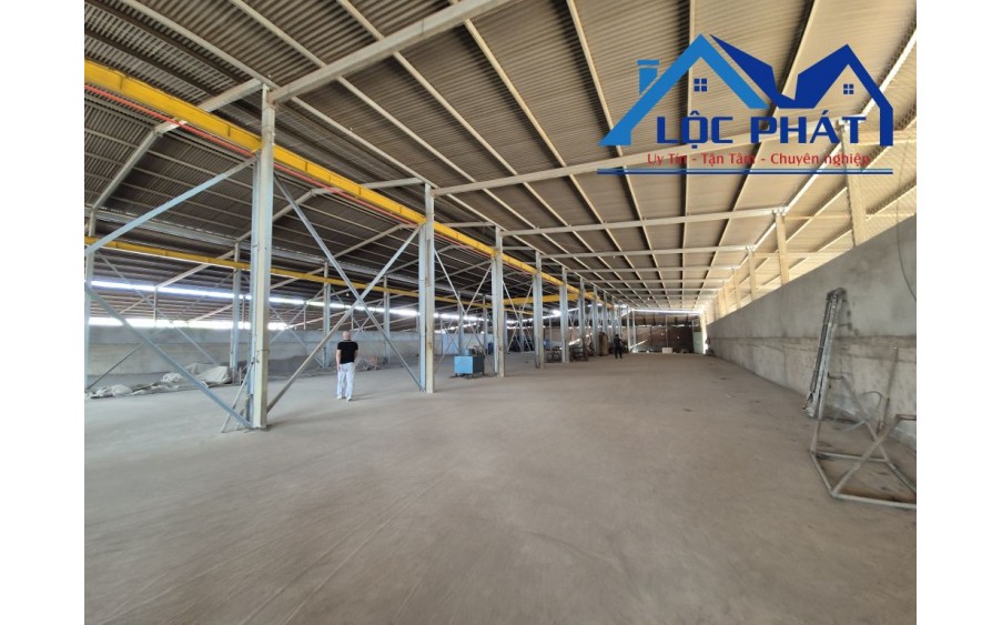 Cho thuê 2.000m2 gần QL1A giá 80tr Phước Tân, Biên Hòa