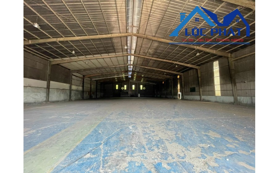 Cho thuê Xưởng 2.200m2 gần đường Võ Nguyên Giáp, giá 85tr